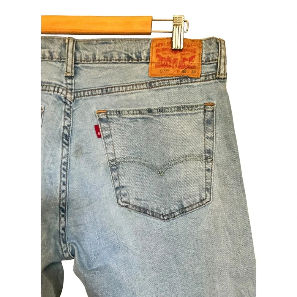 Levis 517 Slim Fit Light Blue Denim Jeans Size 36x30 100% Cotton Classic Style